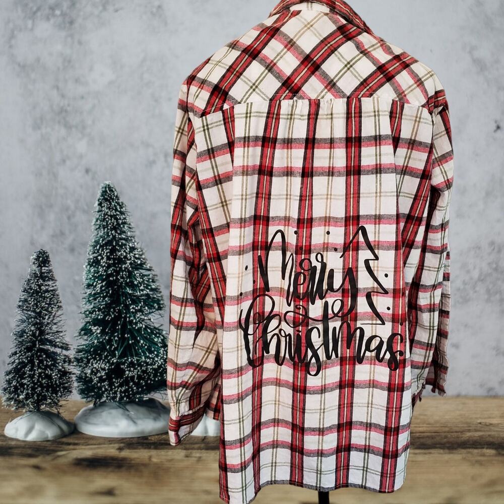 Custom Christmas Women's Button-Up Shirt - Vintage Style Plus Size Holiday 1X/2X